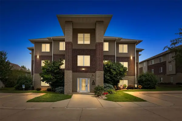 279 S Taft Avenue, Iowa City, IA 52245