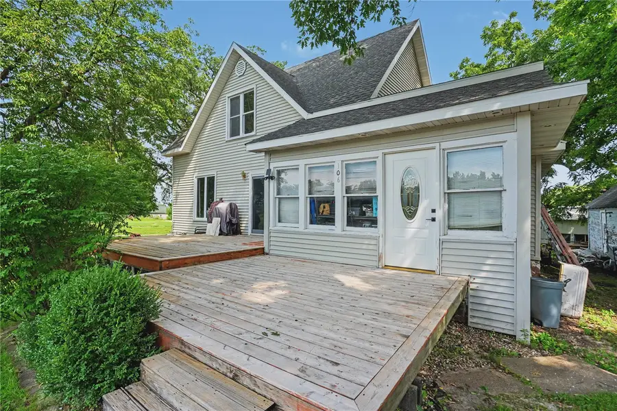 106 3rd Avenue E, Coggon, IA 52218 - #2