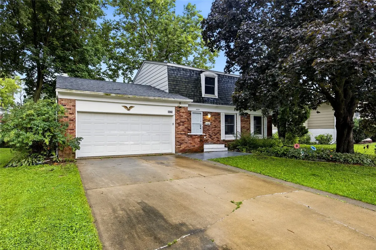 3029 Cornell Ave, Iowa City, IA 52245 - #1