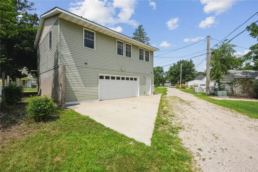 1413 J Street, Cedar Rapids, IA 52404 - #2