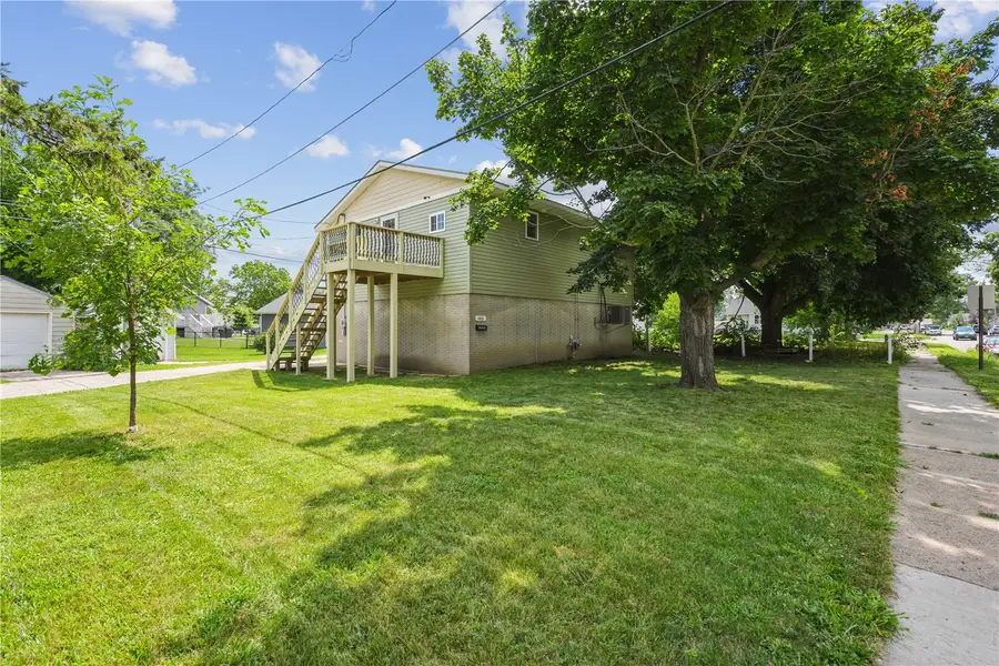 1413 J Street, Cedar Rapids, IA 52404 - #3