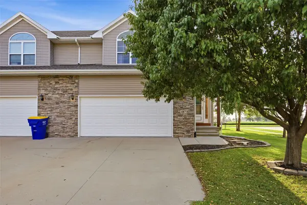 487 N Colton Dr, North Liberty, IA 52317