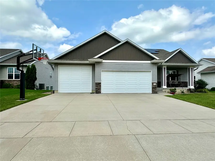 816 Palmyra Drive Ne, Cedar Rapids, IA 52402 - #2