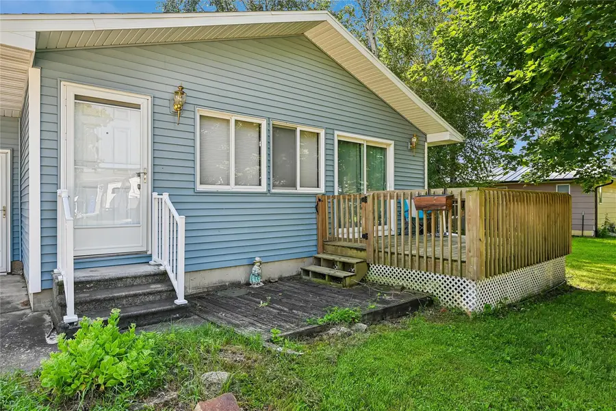 206 Apache Drive, Norway, IA 52318 - #2