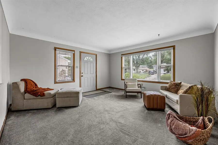 423 32nd Street Se, Cedar Rapids, IA 52403 - #3
