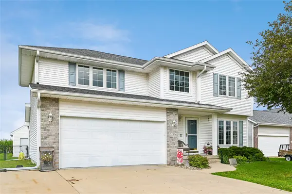 7306 Prairie Heights Drive Sw, Cedar Rapids, IA 52404