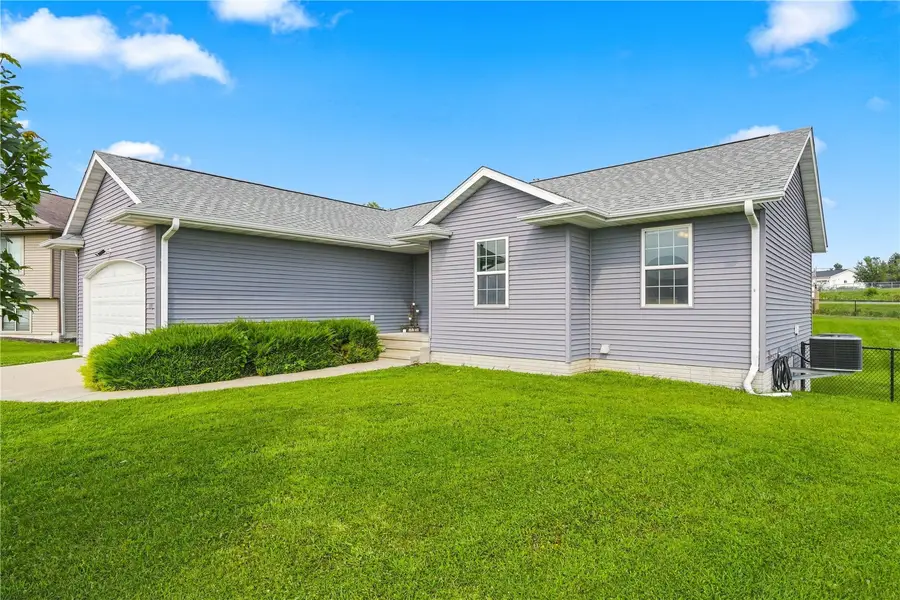 4592 Creekview Trail, Palo, IA 52324 - #2