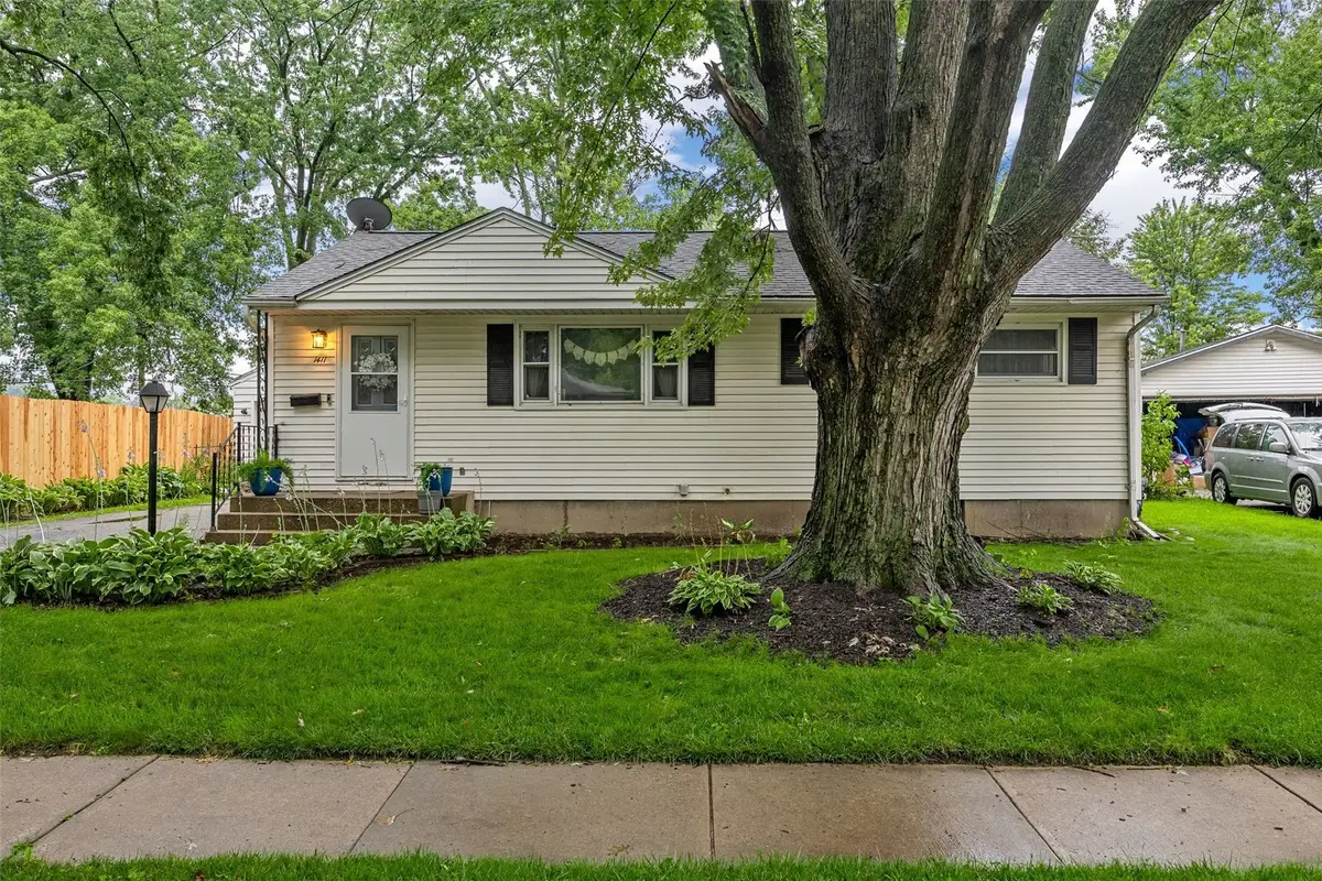 1411 Plum St, Iowa City, IA 52240 - #1