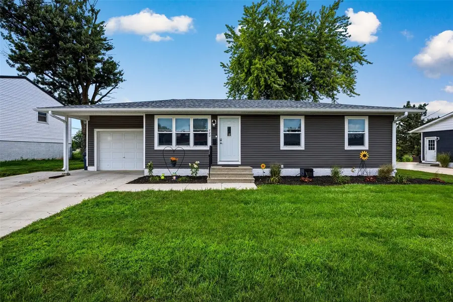 720 Owen Street Nw, Cedar Rapids, IA 52405 - #2