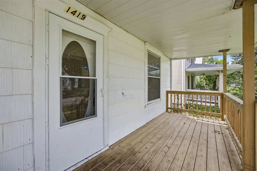 1419 6th Avenue Se, Cedar Rapids, IA 52411 - #3