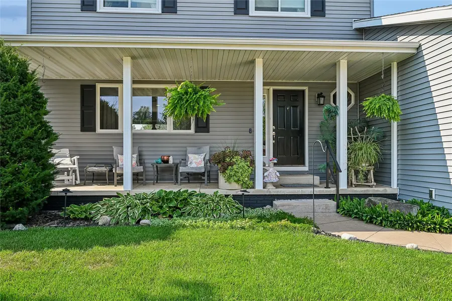 2575 Clark Avenue, Marion, IA 52302 - #2