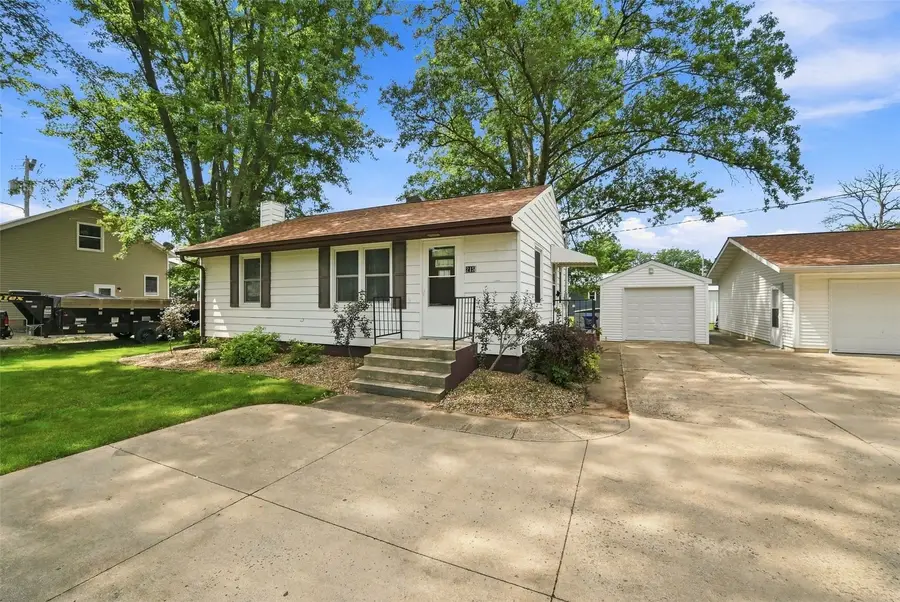 215 Franklin, Center Point, IA 52213 - #3