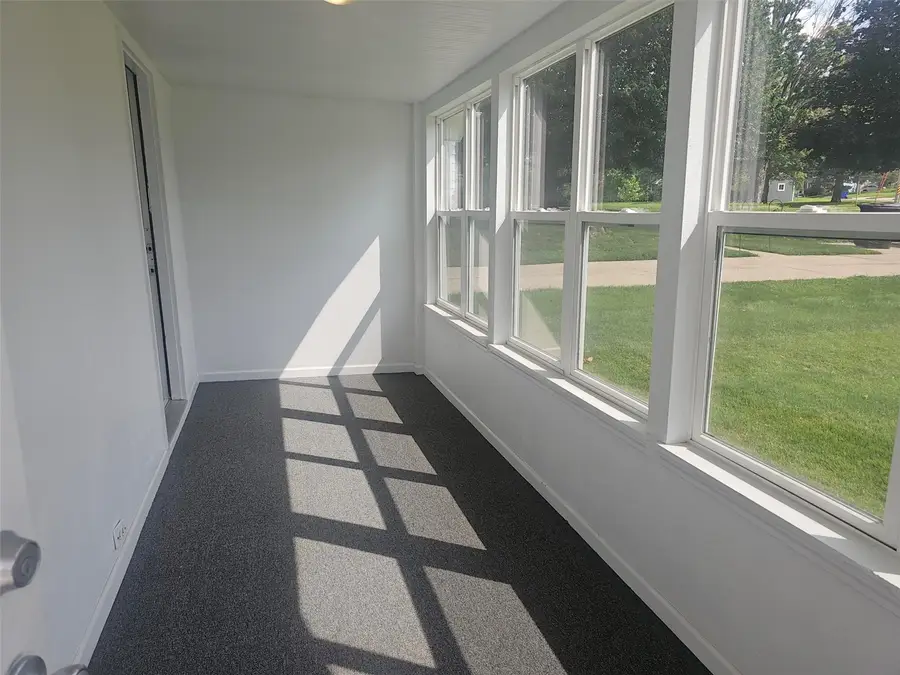 1325 Maplewood Drive Ne, Cedar Rapids, IA 52402 - #2