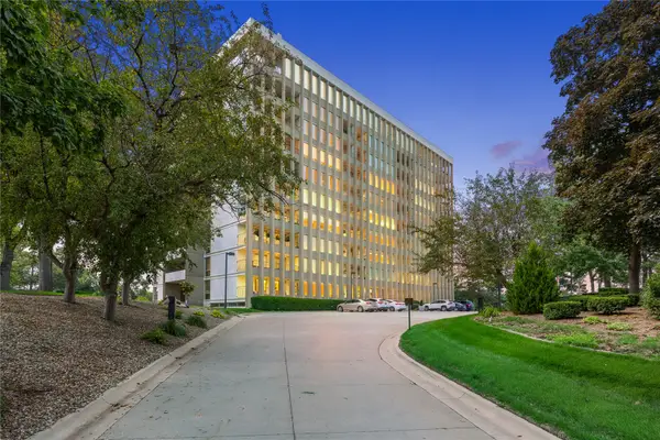 2222 1st Avenue Ne #107, Cedar Rapids, IA 52402