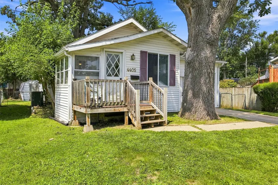 4405 Navajo Drive Ne, Cedar Rapids, IA 52402 - #2