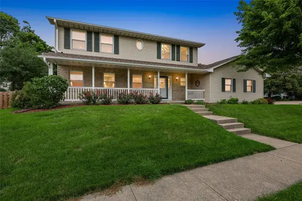 1303 Chamberlain Dr, Iowa City, IA 52240