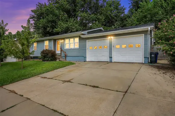 4150 Midway Drive Nw, Cedar Rapids, IA 52405