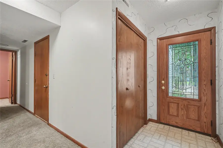 1721 Applewood Place Ne #D, Cedar Rapids, IA 52402 - #3