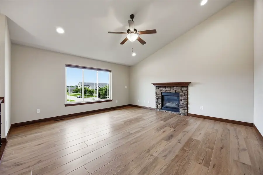 513 Bainberry Street, Tiffin, IA 52340 - #2