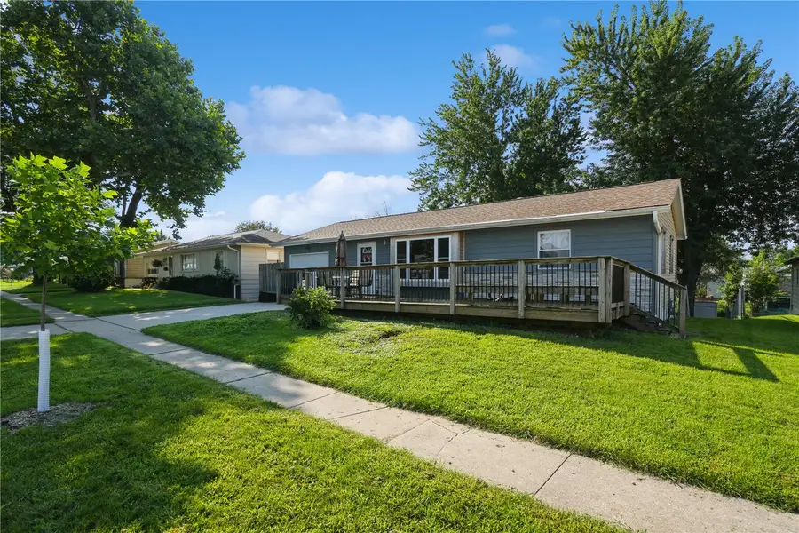 1045 Alpine Road, Marion, IA 52302 - #2