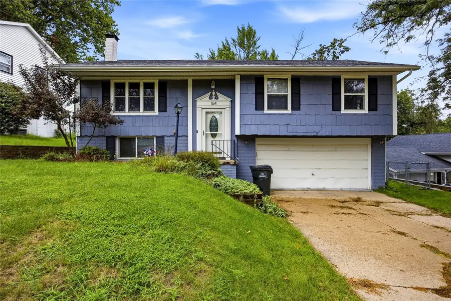 164 Brentwood Drive Ne, Cedar Rapids, IA 52402 - #2