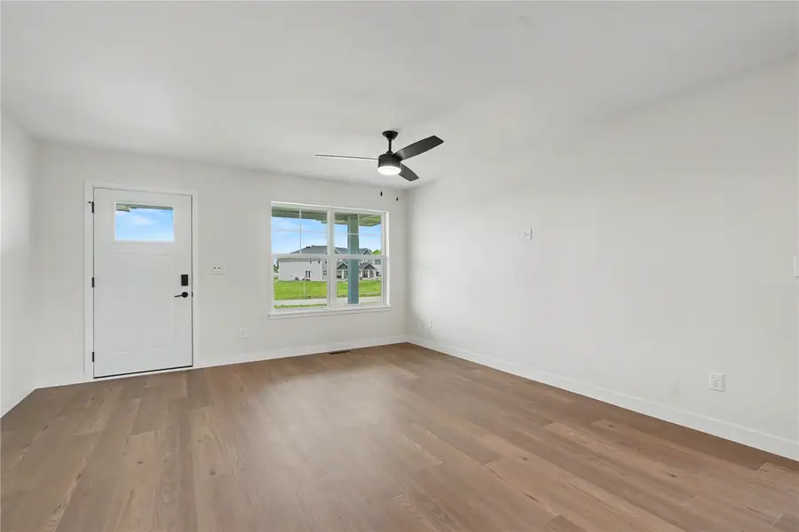 2511 Bluegrass Street, Marion, IA 52302 - #2