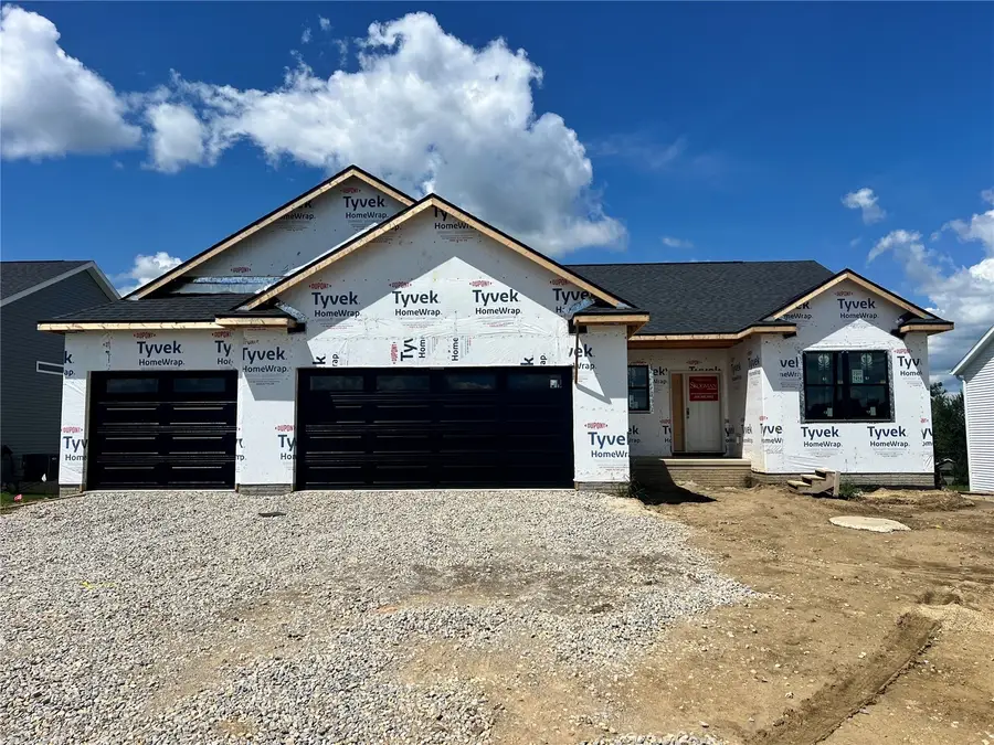 7414 Country Ridge Drive, Cedar Rapids, IA 52405 - #2