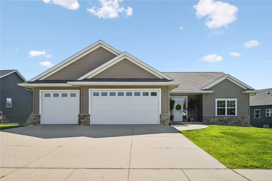 358 Eastview Ave, Marion, IA 52302 - #2
