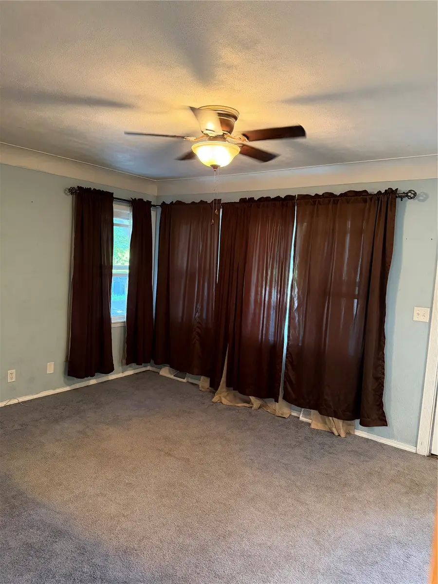 344 SW 28th Avenue, Cedar Rapids, IA 52404 - #3