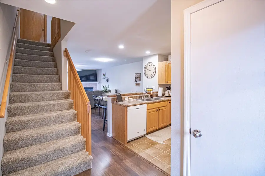 4762 Foxtail Court, Marion, IA 52302 - #2