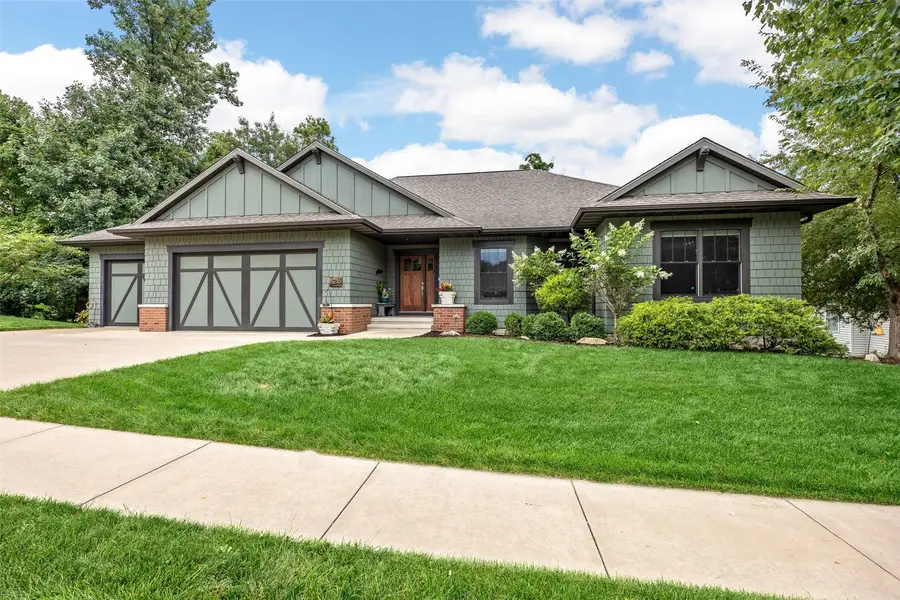 3216 Rimrock Ne, Cedar Rapids, IA 52402 - #3