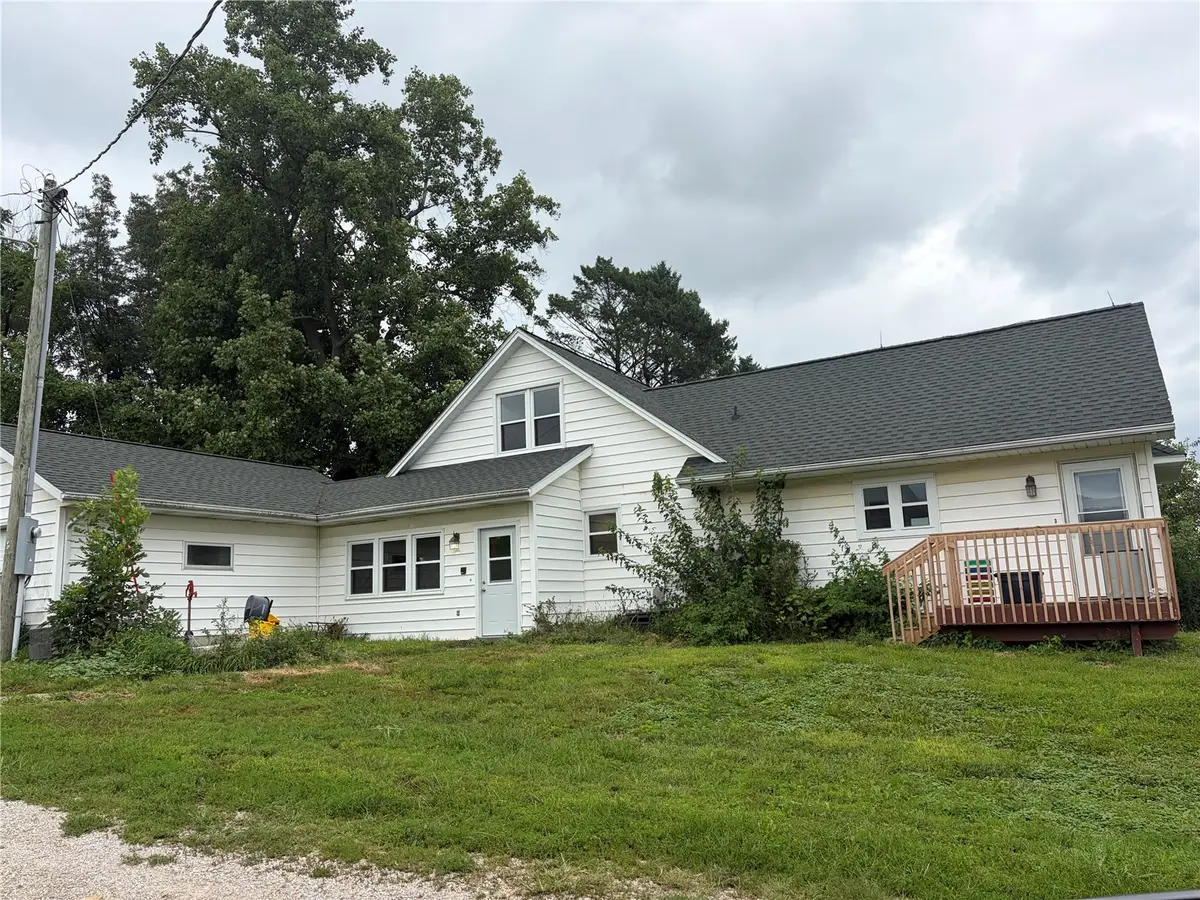 4400 Nursery Road, Cedar Rapids, IA 52404 - #1
