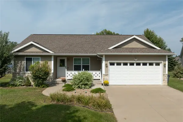 1308 Deer Run Ne, Cedar Rapids, IA 52402