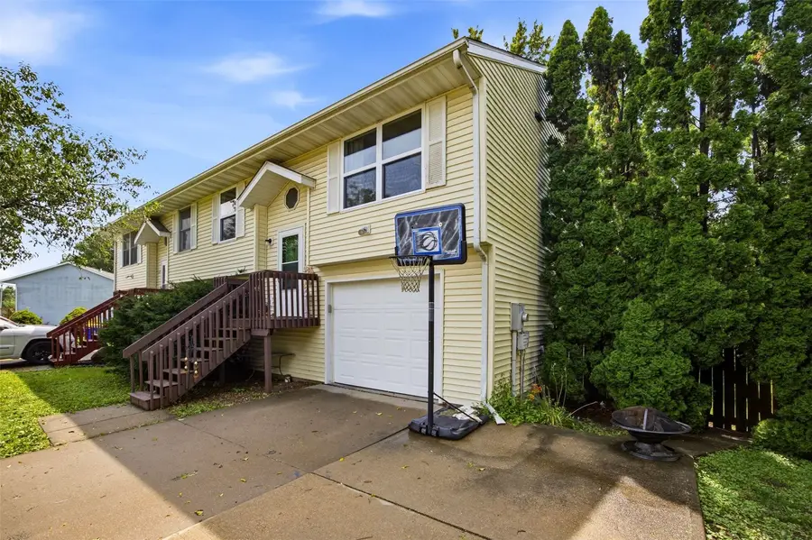 125 Parkview Court, North Liberty, IA 52317 - #3