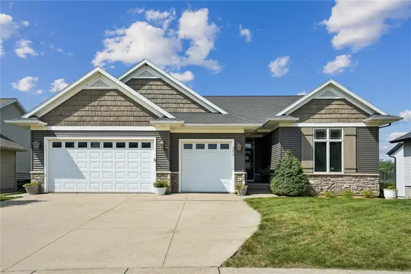 4617 Oak Creek Ct Ne, Cedar Rapids, IA 52411