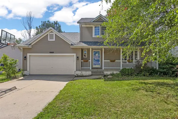 611 Deer Run Drive Ne, Cedar Rapids, IA 52402