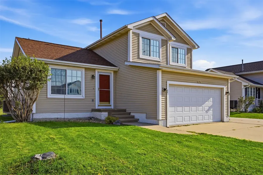 828 73rd Ne, Cedar Rapids, IA 52402 - #2