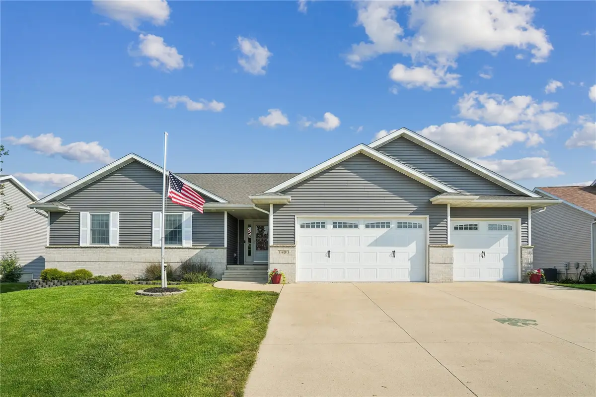 1480 Cedar Bend Dr, Palo, IA 52324 - #1