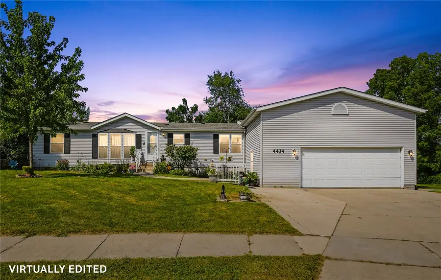 4434 Megan Court, Cedar Rapids, IA 52405 - #2
