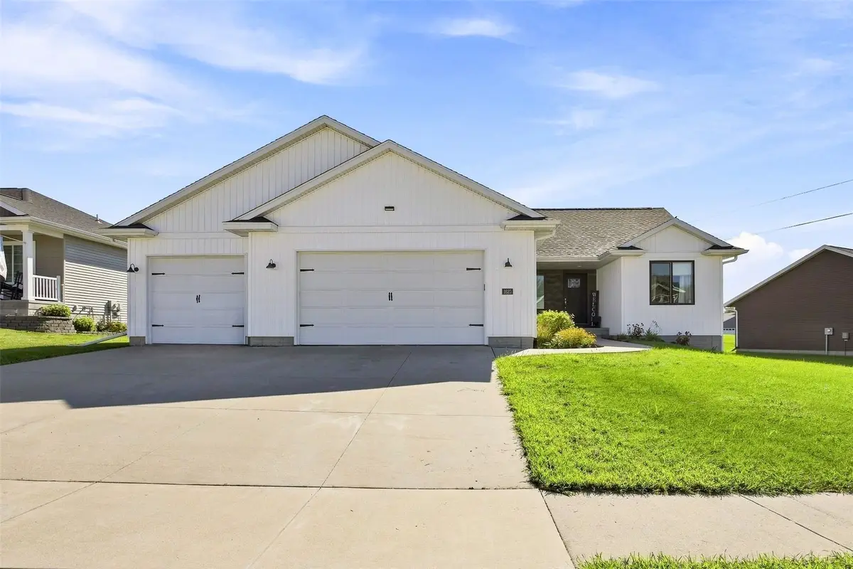 1623 Bobcat Drive Nw, Cedar Rapids, IA 52405 - #1