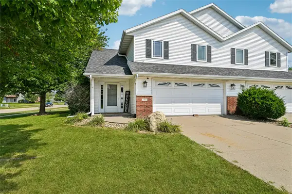 292 Watercress Road, North Liberty, IA 52317