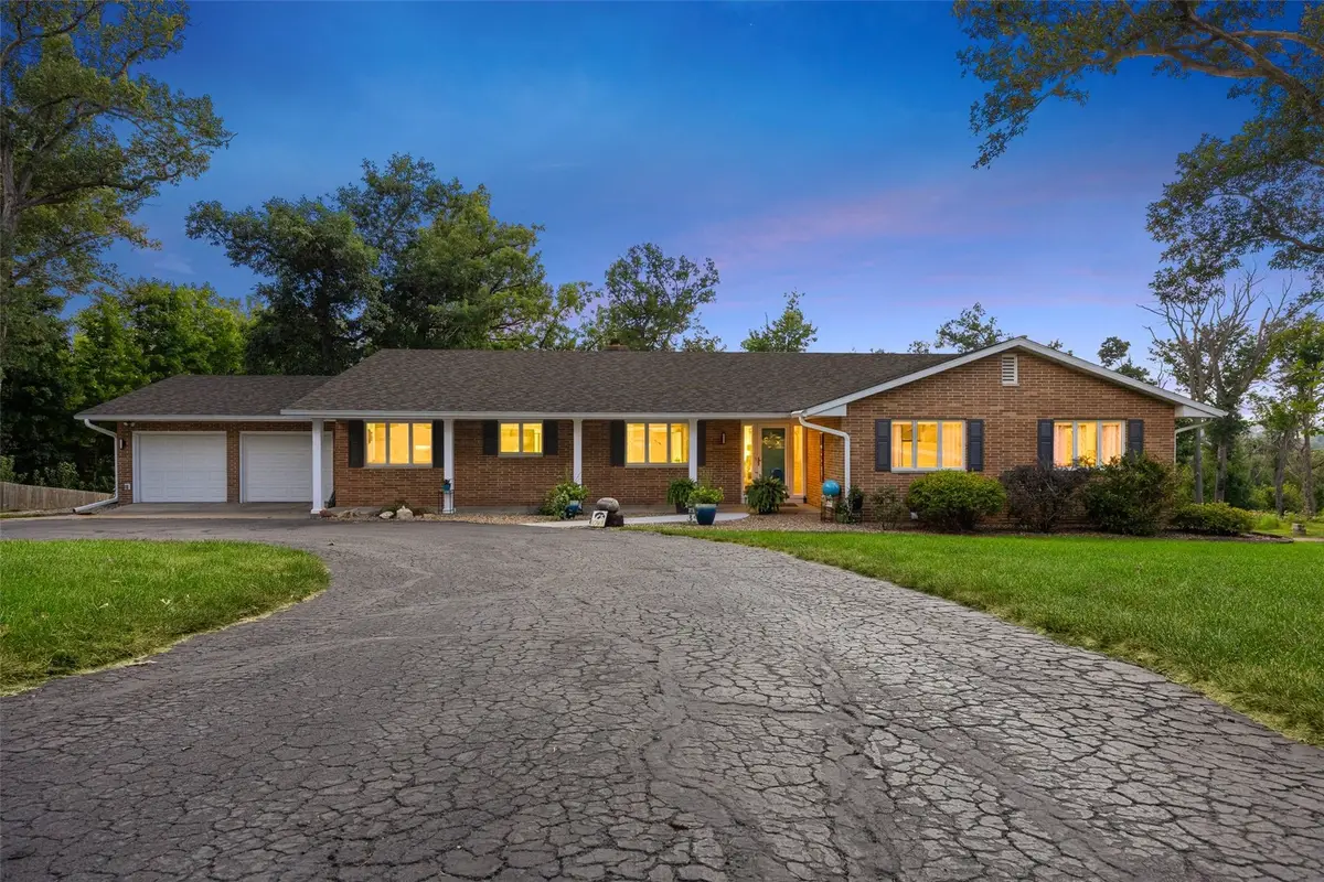 4349 Eaglemere Ct Se, Cedar Rapids, IA 52403 - #1
