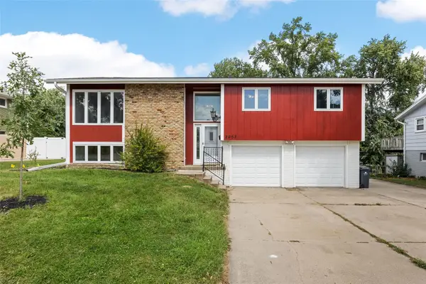 2052 Evergreen Street Ne, Cedar Rapids, IA 52402