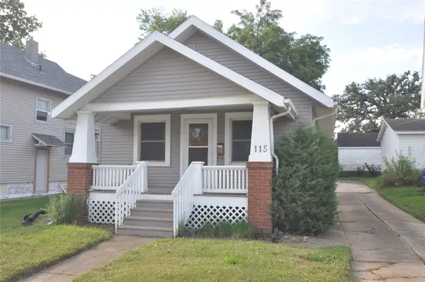 115 27th Street Drive, Cedar Rapids, IA 52403