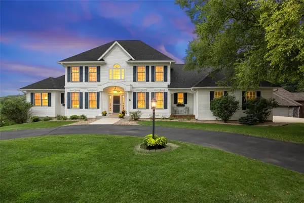 3826 Cedar Bluff Court Ne, Cedar Rapids, IA 52411