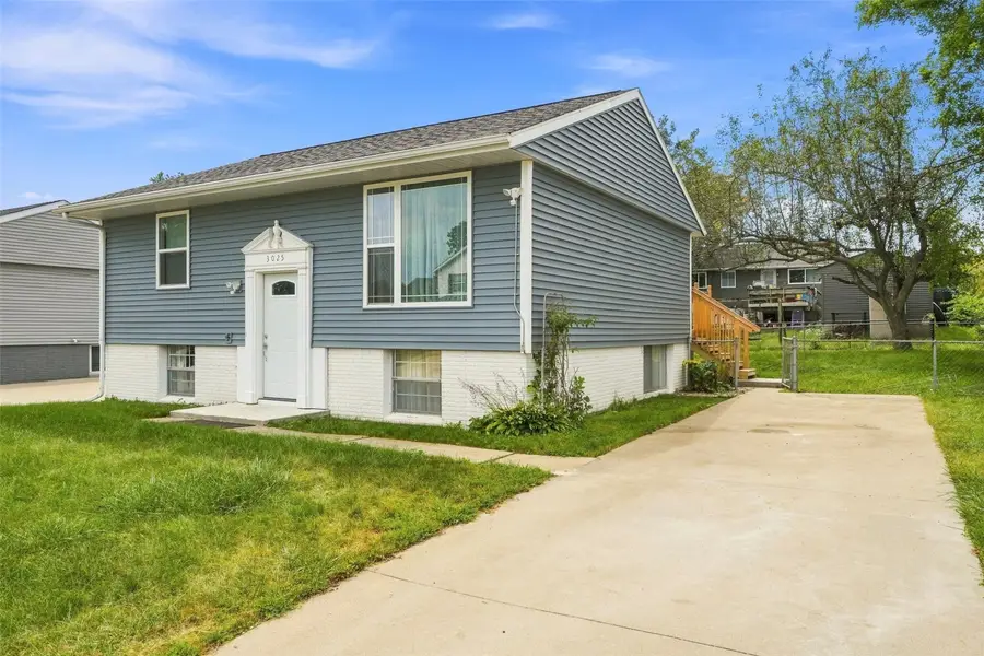 3025 29th Avenue Sw, Cedar Rapids, IA 52404 - #2