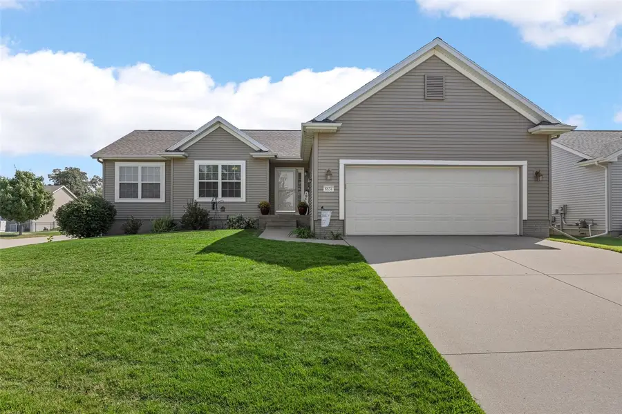 8634 Harrington Drive Ne, Cedar Rapids, IA 52402 - #2