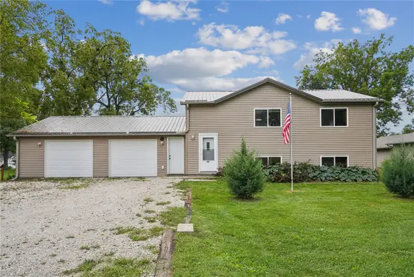 605 North St, Brandon, IA 52210