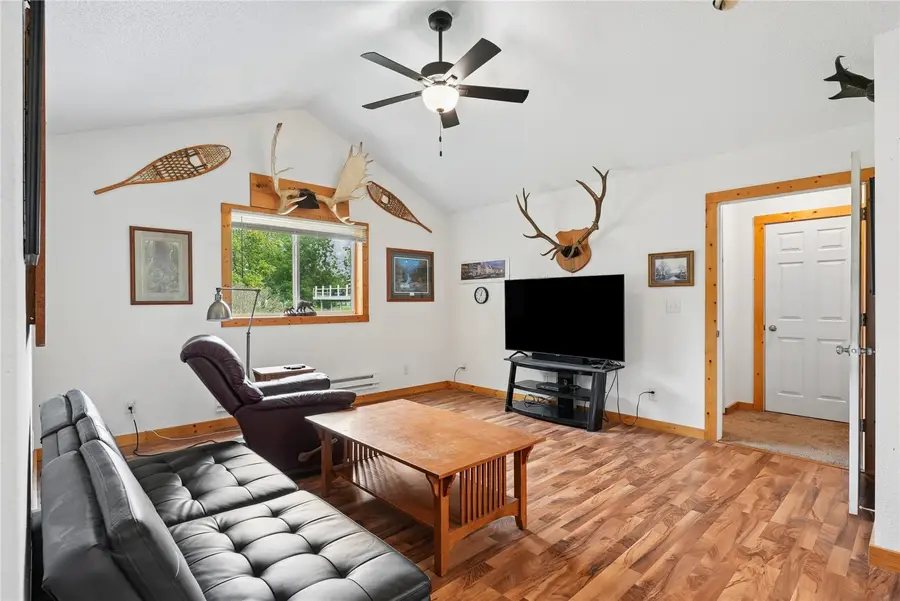 605 North St, Brandon, IA 52210 - #3