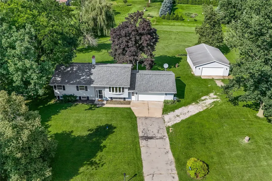 4390 Ridge Road, Cedar Rapids, IA 52411 - #3